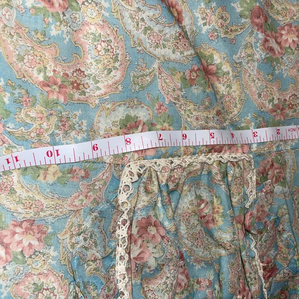 Vintage 1970s Gunne style Romantic Dress with Victorian Floral Print - Picture 4 of 15